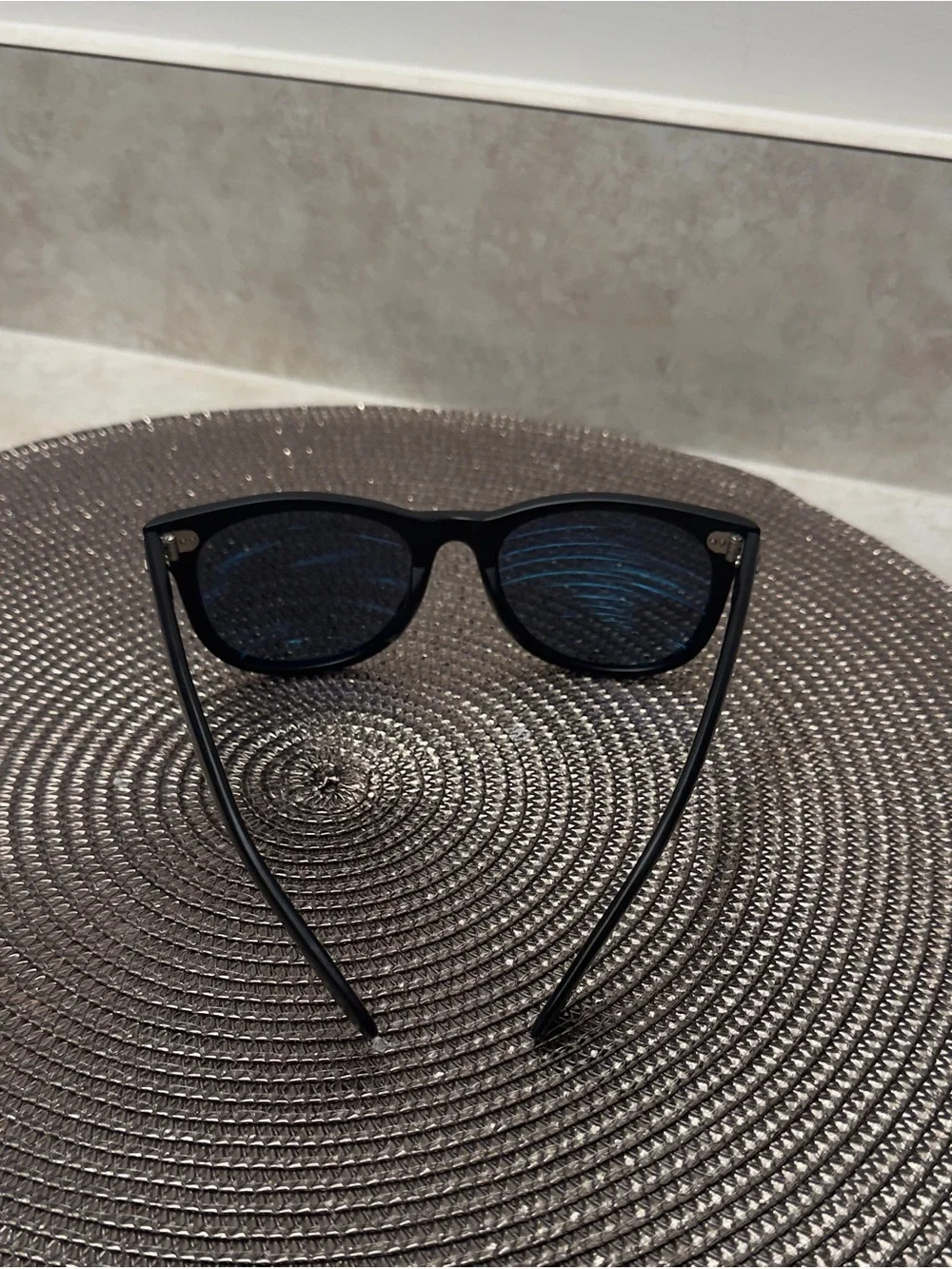Men's Black Polarized Glass Lens Sunglasses